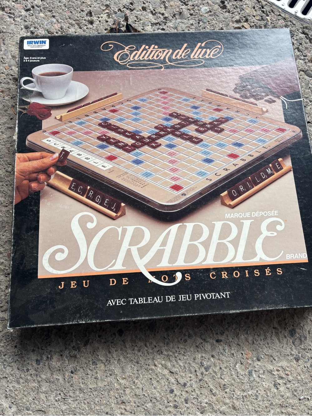Edition de Luxe French Scrabe Board Game - Black and Tan